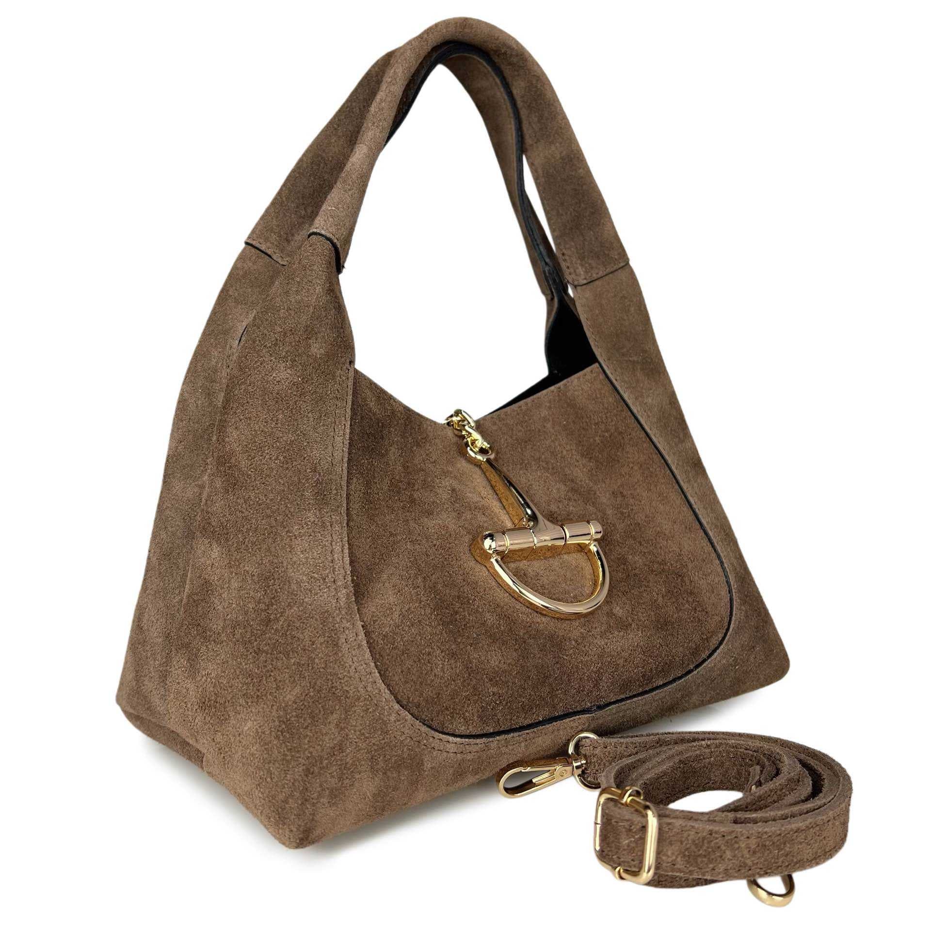 LUCIA CAMEL